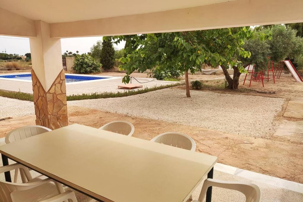 Villa Rustica Privada Con Gran Chalet Y Piscina Ельче Екстер'єр фото